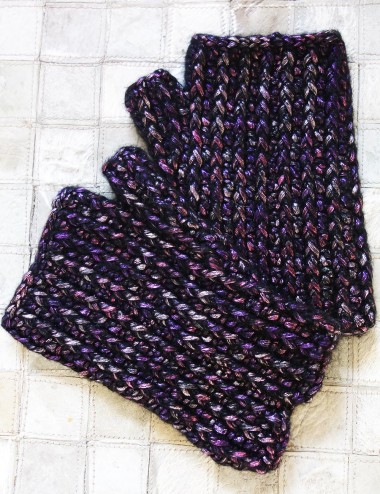 Handmade knitted gloves -...