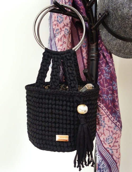 Handmade women's knitted bag